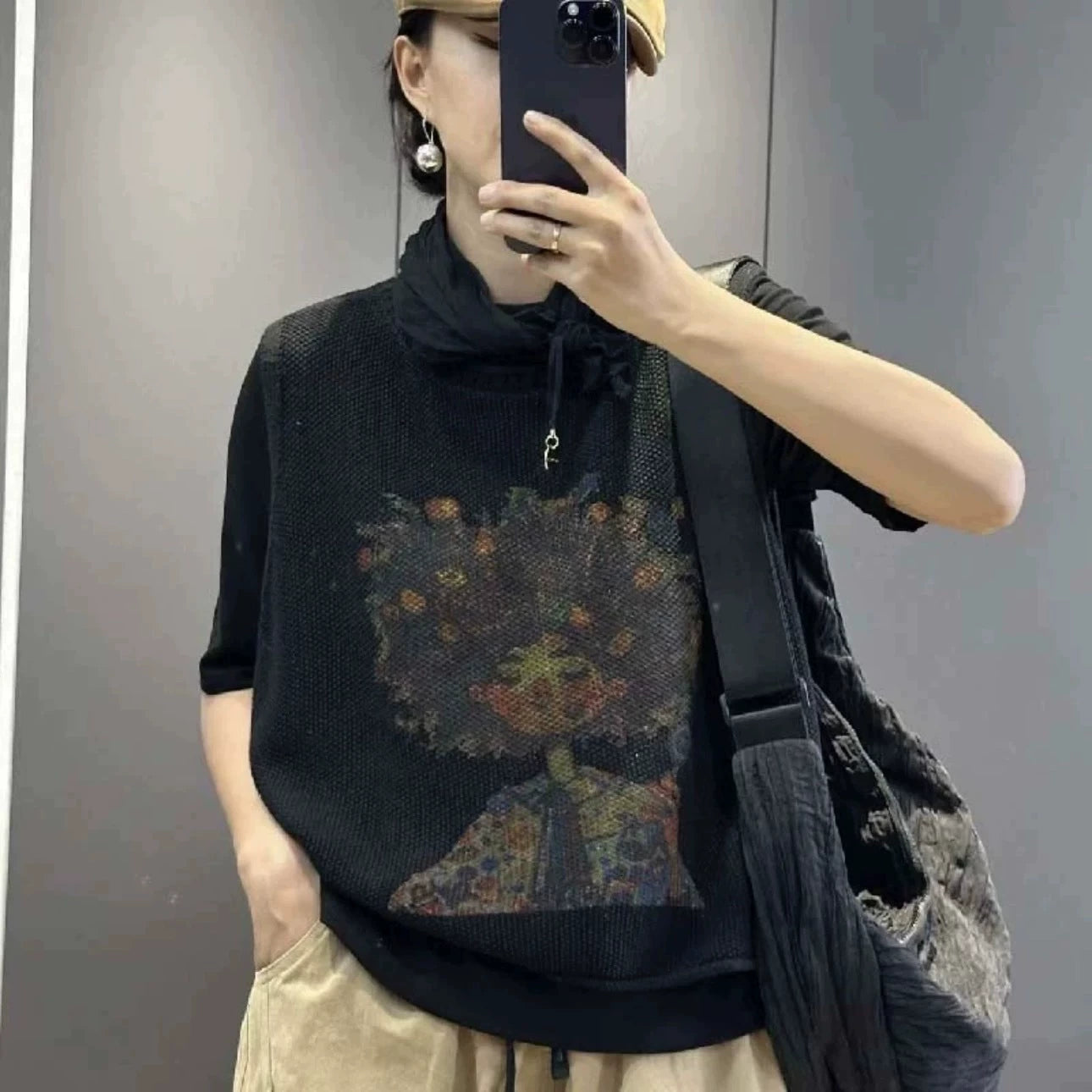 Cute knitted vest (free size)